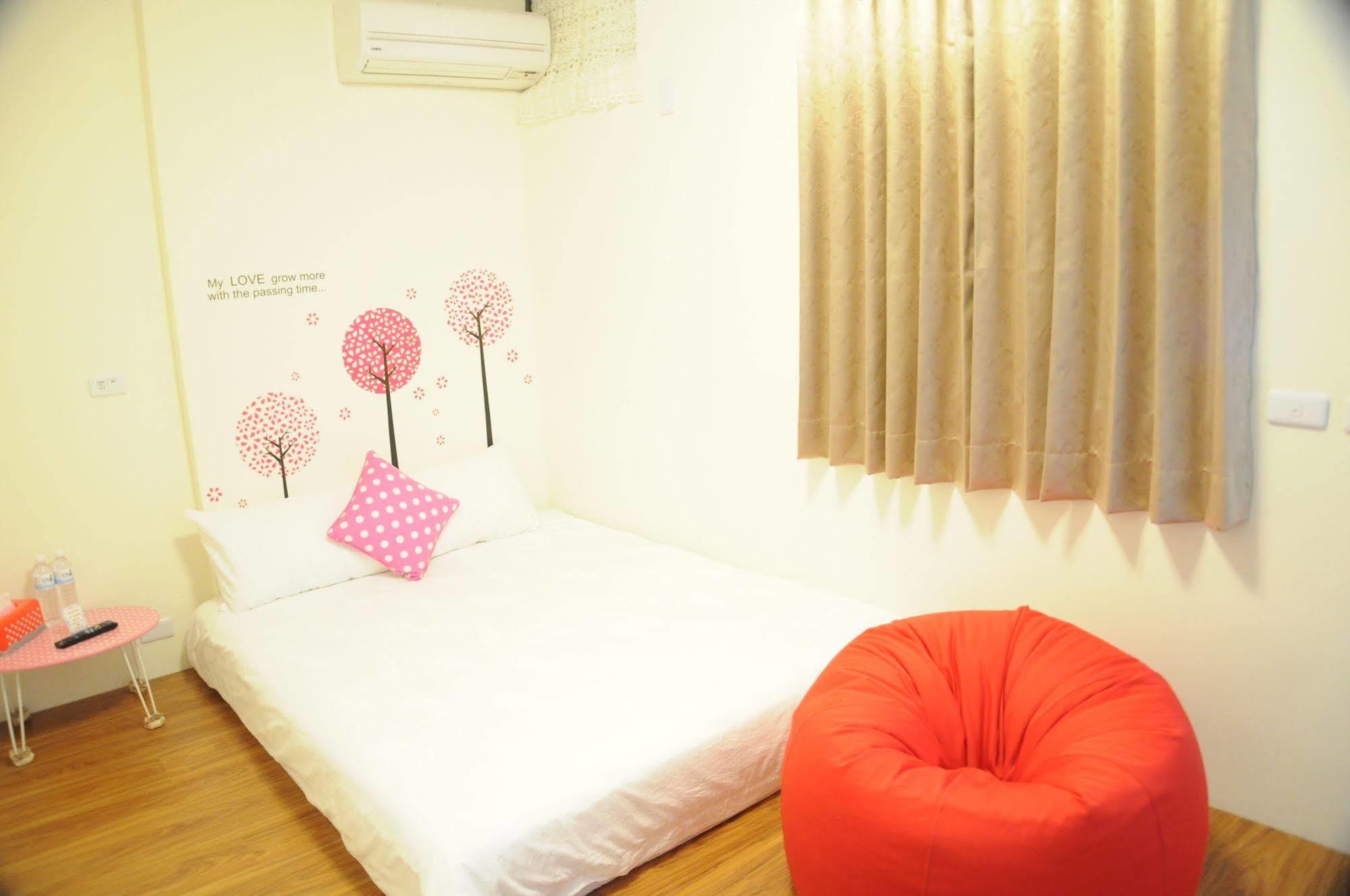 Enjoy Lane 17 B&B T'ai-tung エクステリア 写真