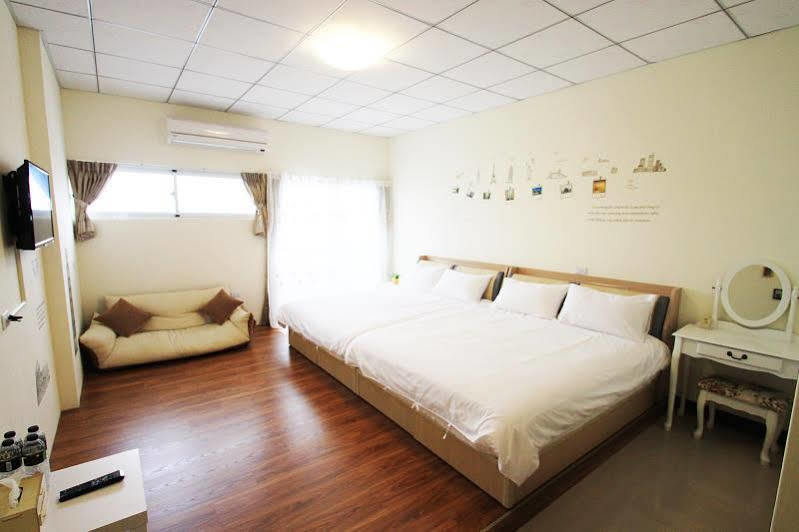Enjoy Lane 17 B&B T'ai-tung エクステリア 写真